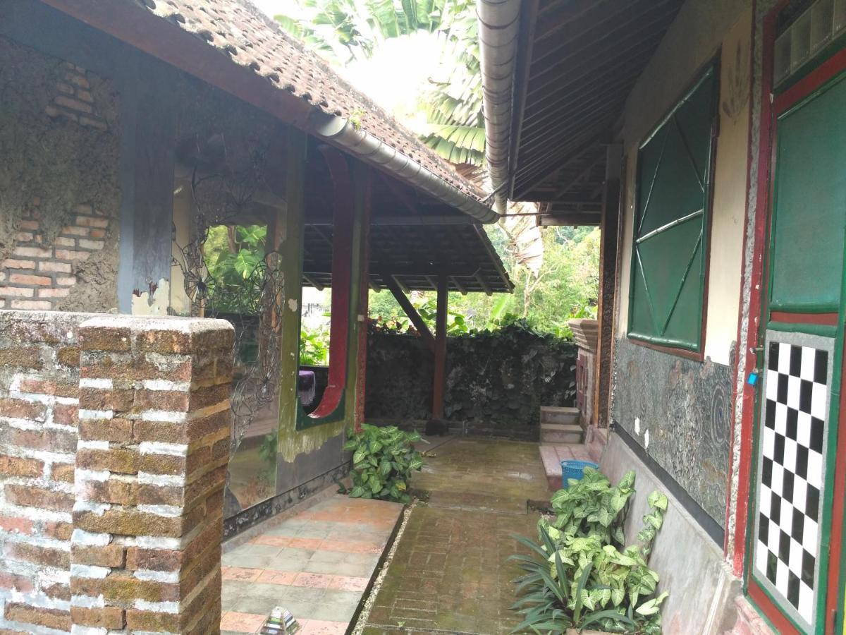 Dhangin Taman Karangasem Kültér fotó