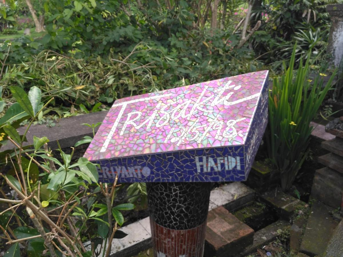 Dhangin Taman Karangasem Kültér fotó